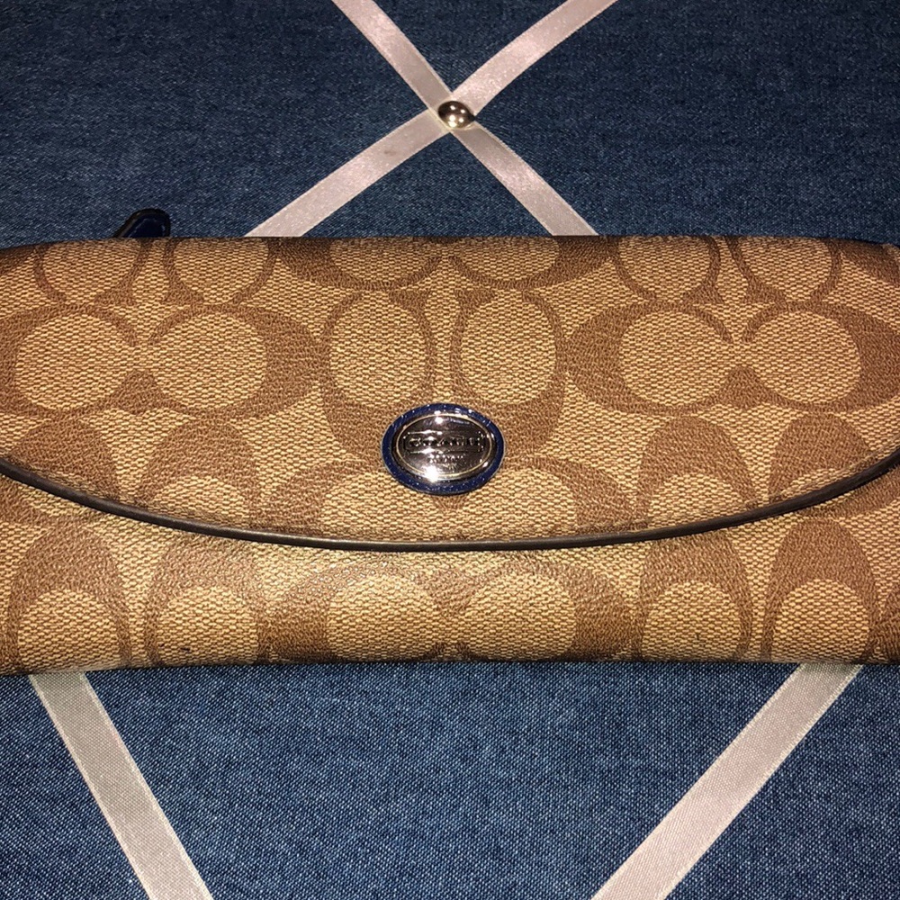 Coach wallet